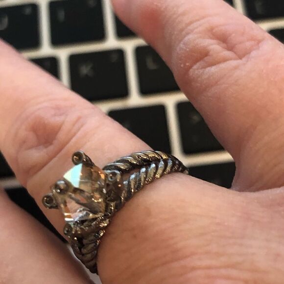 Swarovski crystals ring - Picture 3 of 7